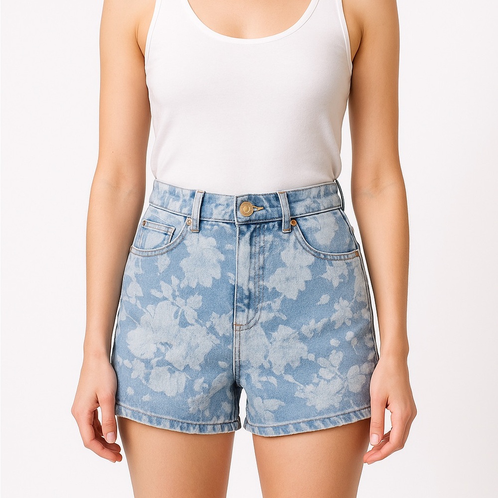 Topshop Moto Floral Denim Mom Shorts Size 4 NWT